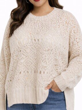 Plus Size 2X sweater gold threading. MONROE & MAIN Chunky Crocheted Cozy Boho